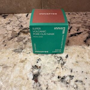 Innisfree Super Volcanic Pore Clay Mask - Green
